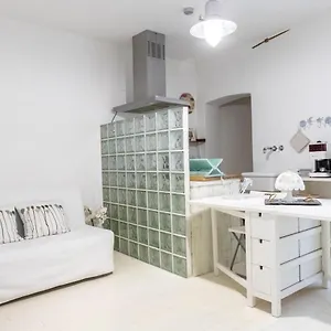 Pozzo Garitta, Borgo Dei Ceramisti, Appartamento